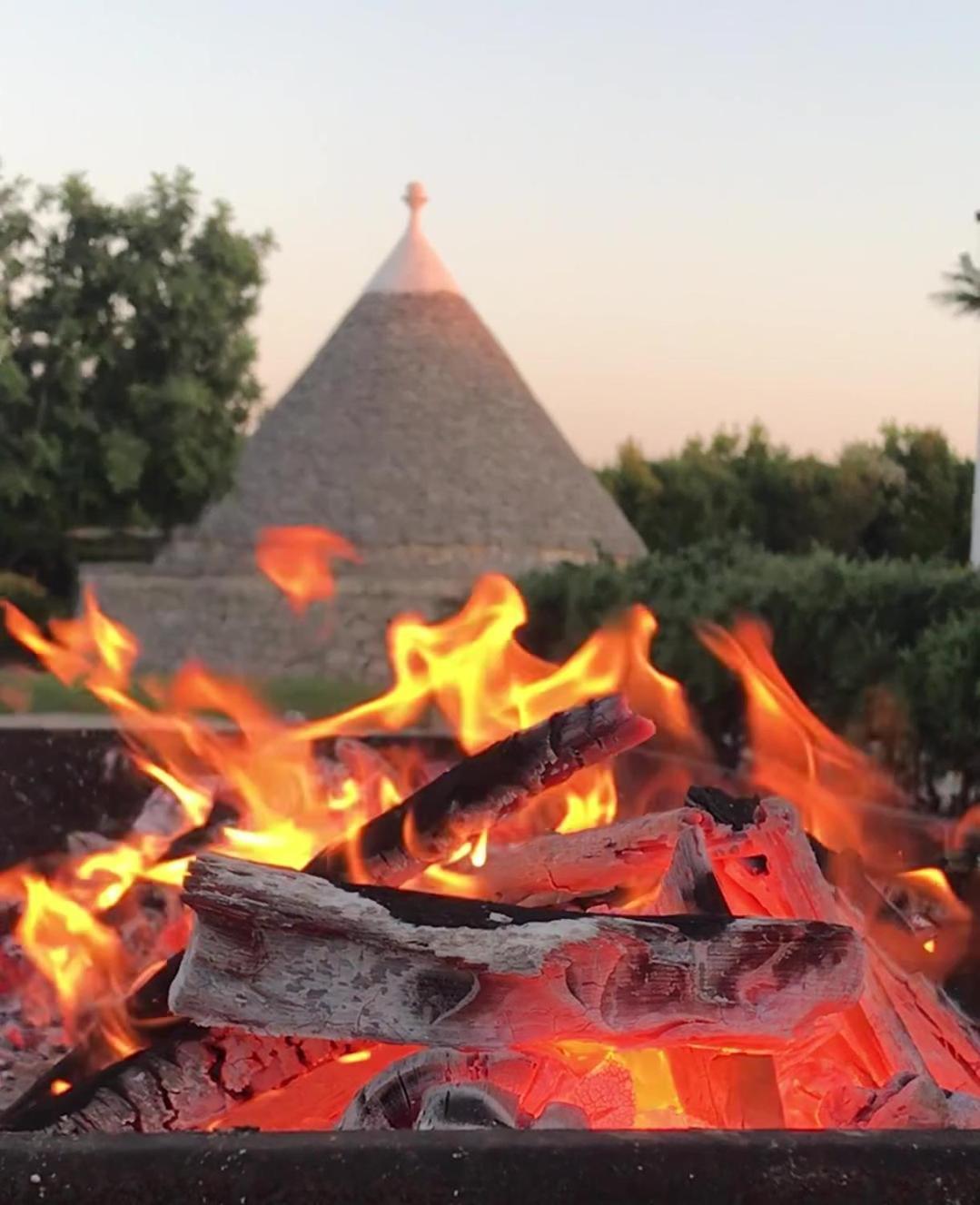 Relais Masseria Della Colomba - Agriturismo Франкавила Фонтана Екстериор снимка