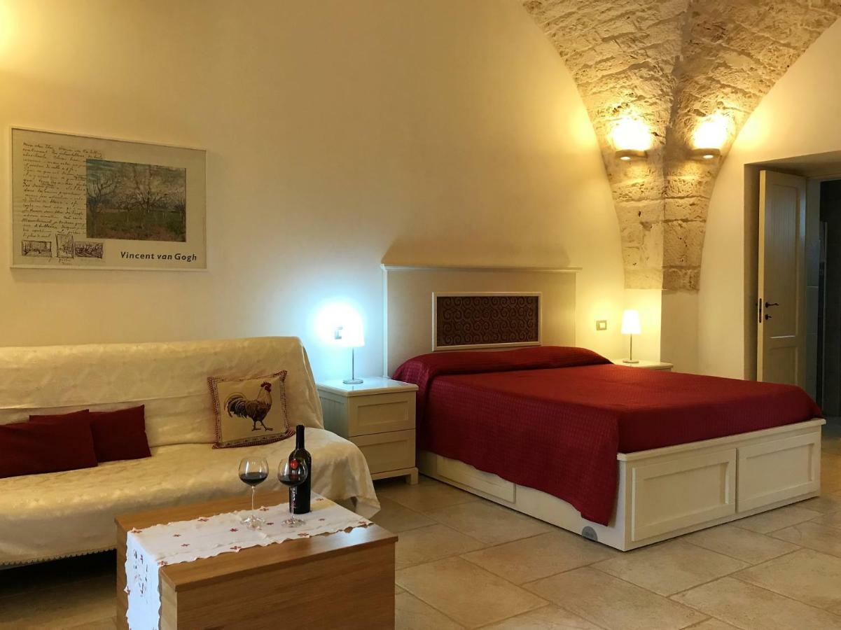 Relais Masseria Della Colomba - Agriturismo Франкавила Фонтана Екстериор снимка